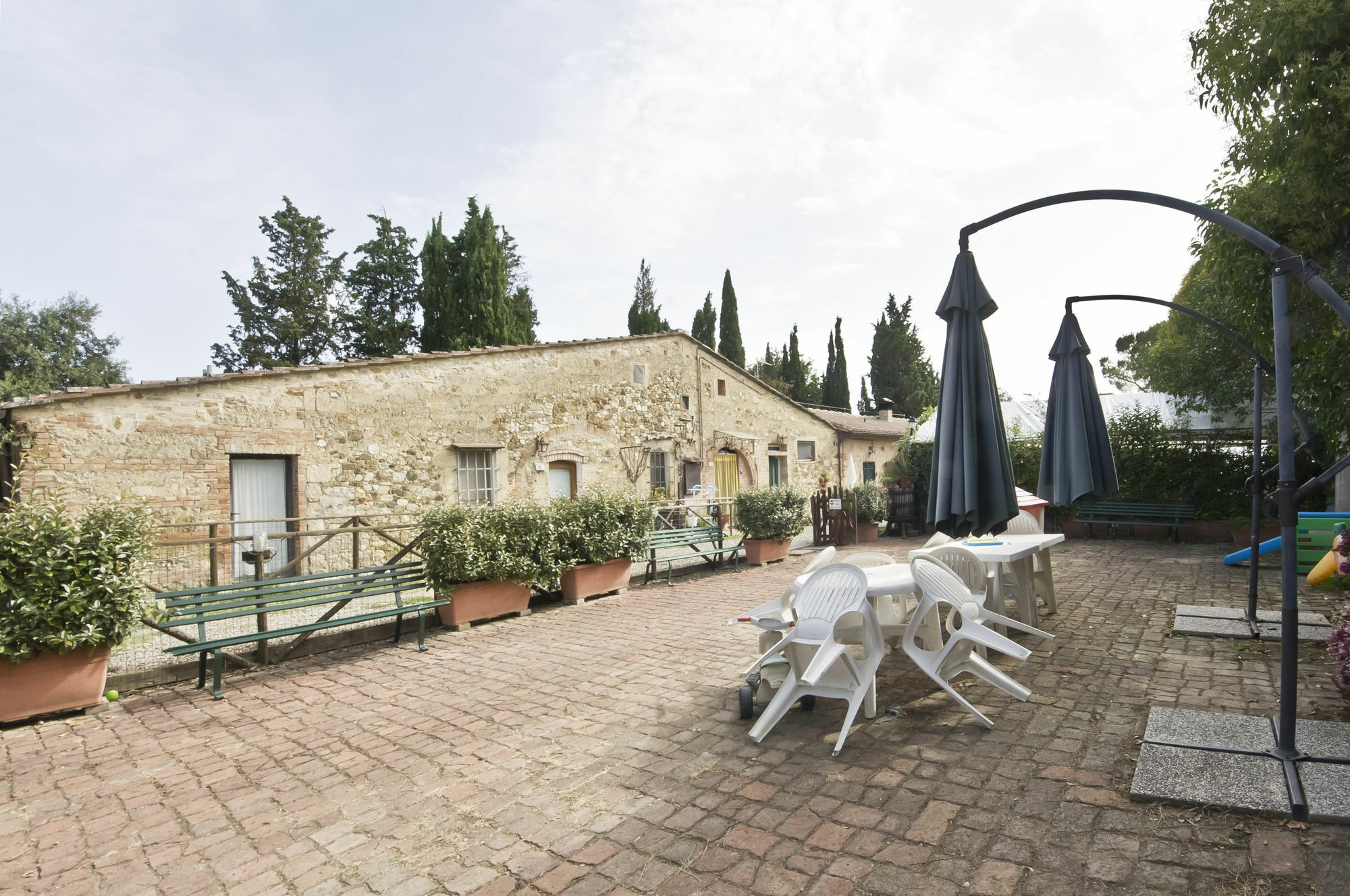 Agriturismo La Magione Quercegrossa Exterior foto